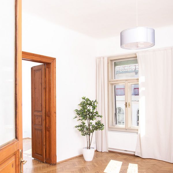 revitalization_of_the_city_center_a_jewel_in_josefee_kremplhof