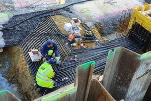 alternative_energies_vs_natural_gas_and_co_geothermal_energy