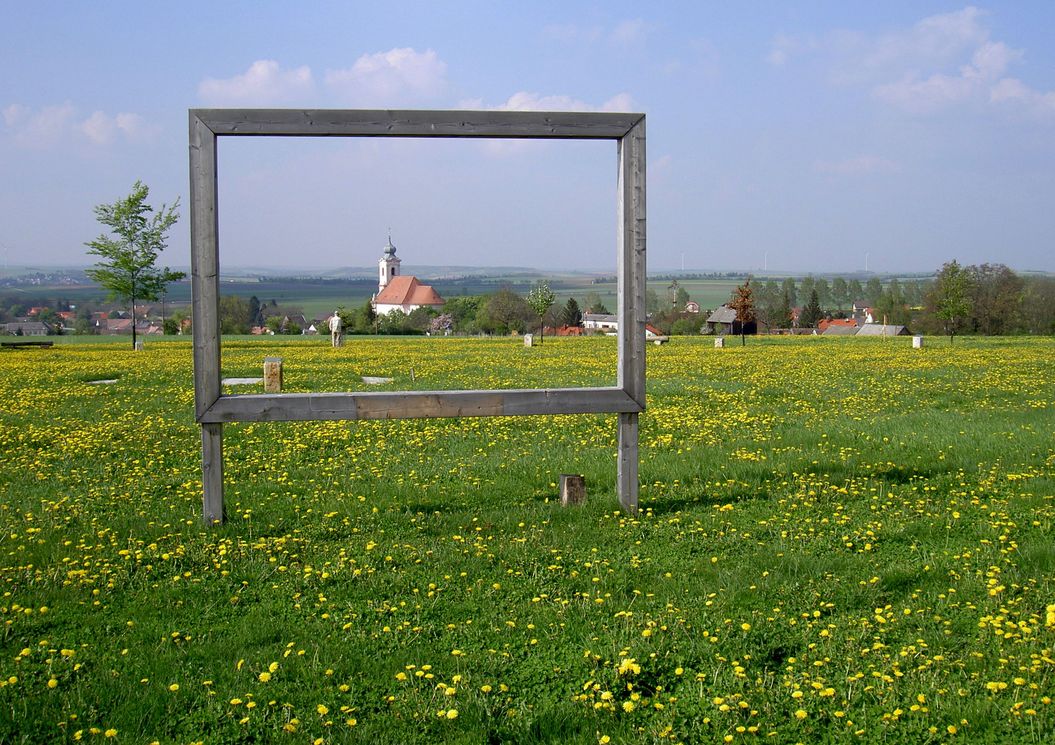 zum_jungbrunnen_hauptplatz_2130_mistelbach_umgebung_natur_wanderweg