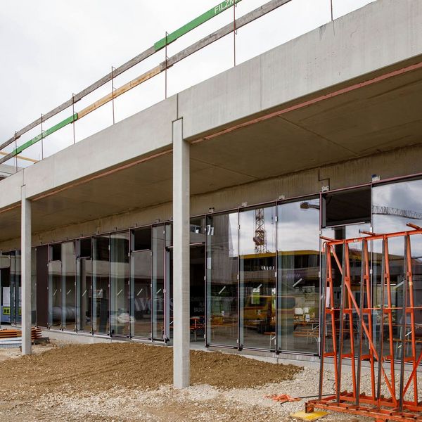 topping_out_ceremony_at_weidfeld_dionysius_neighborhood_center_weidfeld_construction_progress