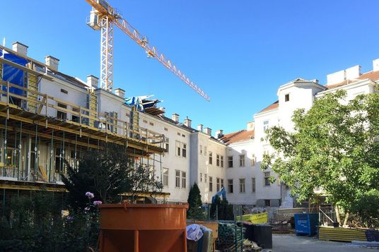 best_of_building_the_victoria_construction_progress