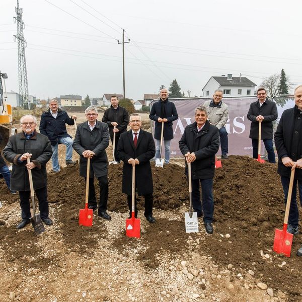 breaking_ground_in_traun_dionysius_neighborhood_center_weidfeld